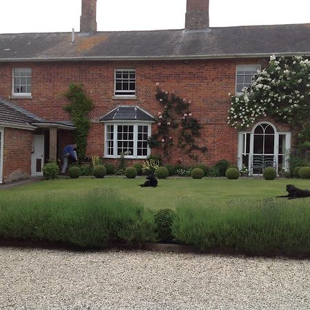 Brunton Farmhouse Hotel Collingbourne Kingston Zewnętrze zdjęcie
