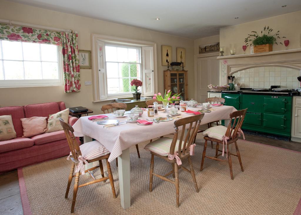 Brunton Farmhouse Hotel Collingbourne Kingston Zewnętrze zdjęcie